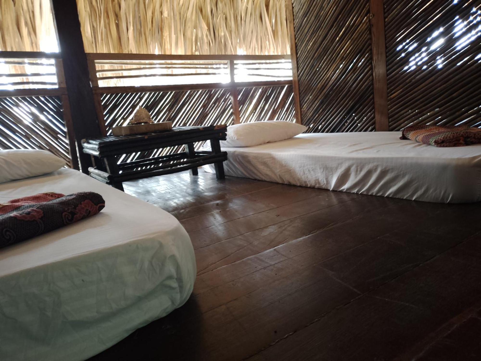 Bonita Hostel Паломино Екстериор снимка